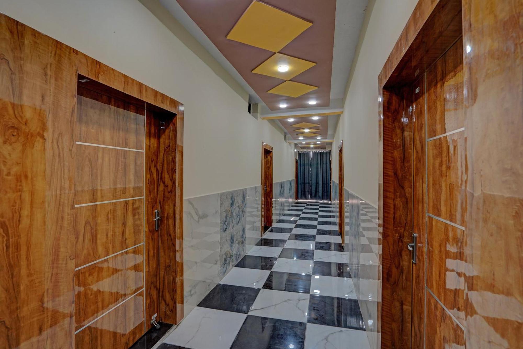 Hotel O Abhinav Hotel Noida Dış mekan fotoğraf