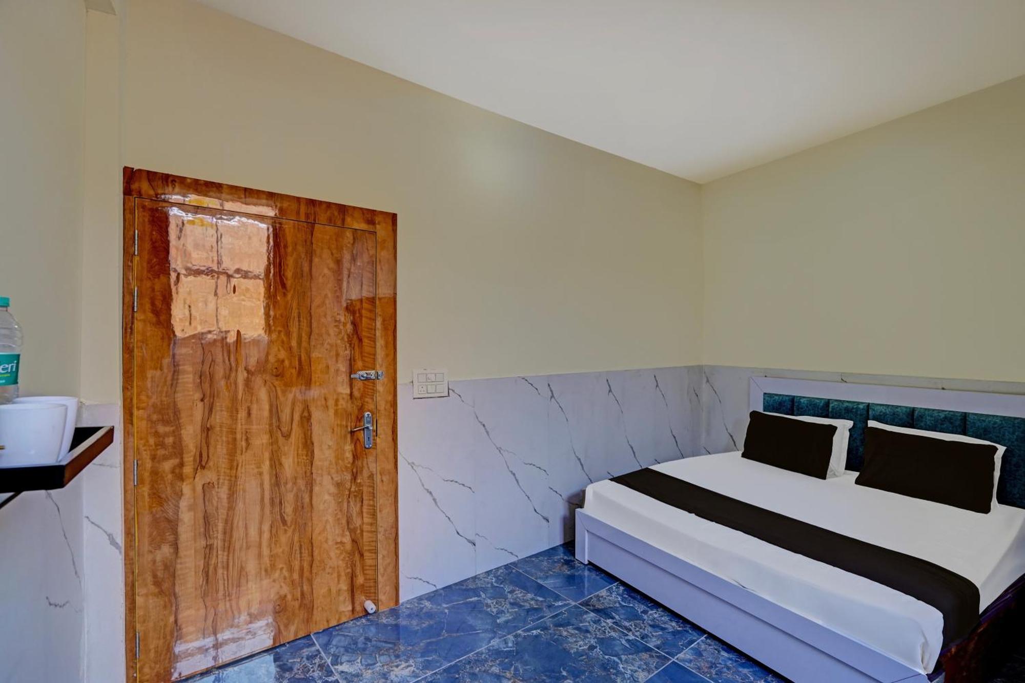 Hotel O Abhinav Hotel Noida Dış mekan fotoğraf